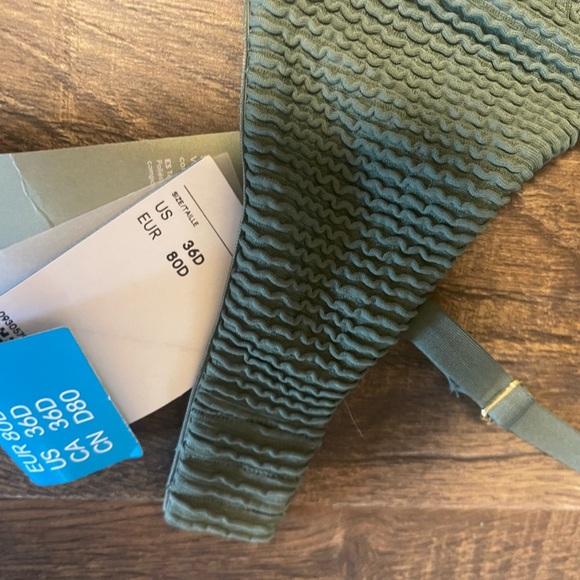 H&M Green Ribbed Bikini Set - Picture 3 of 3